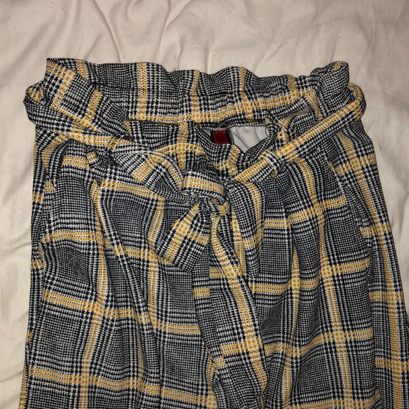 Striped flare adjustable stretch pants. - Picture 2 of 4